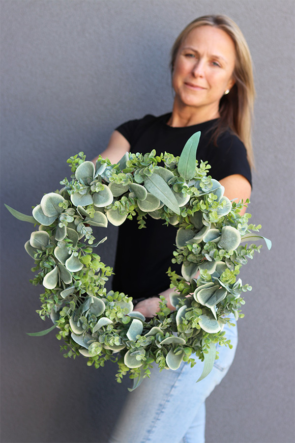 Eucaliptosa, zielony wianek na drzwi