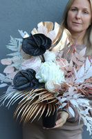 Mortariana, nowoczesny bukiet nagrobny we wkładzie