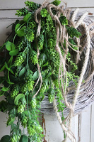 Chmielowy, zielony wianek na drzwi, śr.30cm