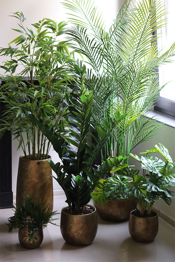  Bambus Hilton Green, sztuczna roślina w złotej donicy