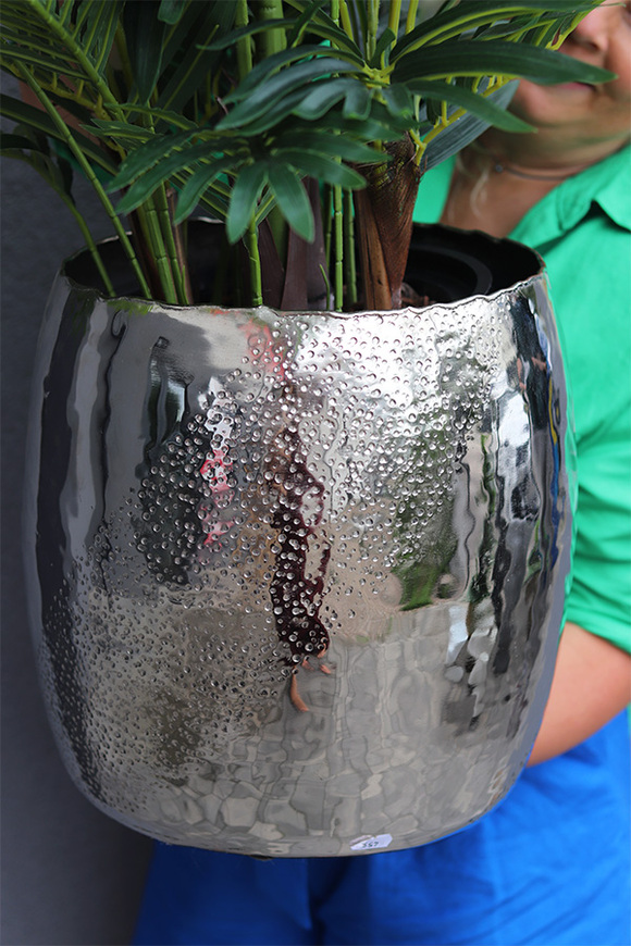 Areca Silver Deluxe, sztuczna palma w metalowej donicy