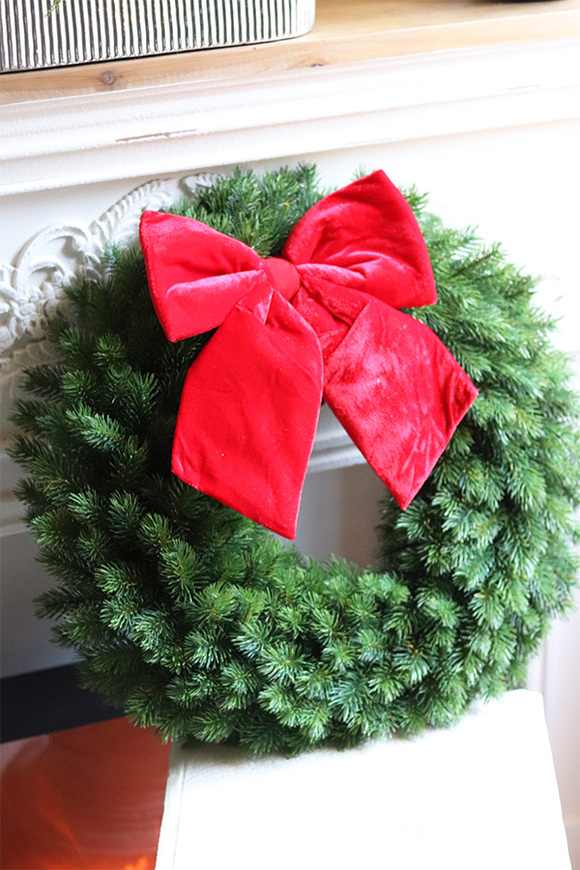 Klasyczna Czerwień Na Święta, wianek z kokardą