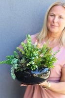 Suculentia, kompozycja sukulenty w okrągłej donicy