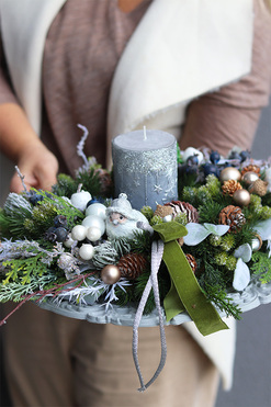 Srebrna Kraina, stroik ze świecą na talerzu, wym.14x33cm