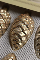 Złote Szyszki, błyszczące świąteczne bombki