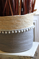 Trawy Red Boho, dekoracja w koszu