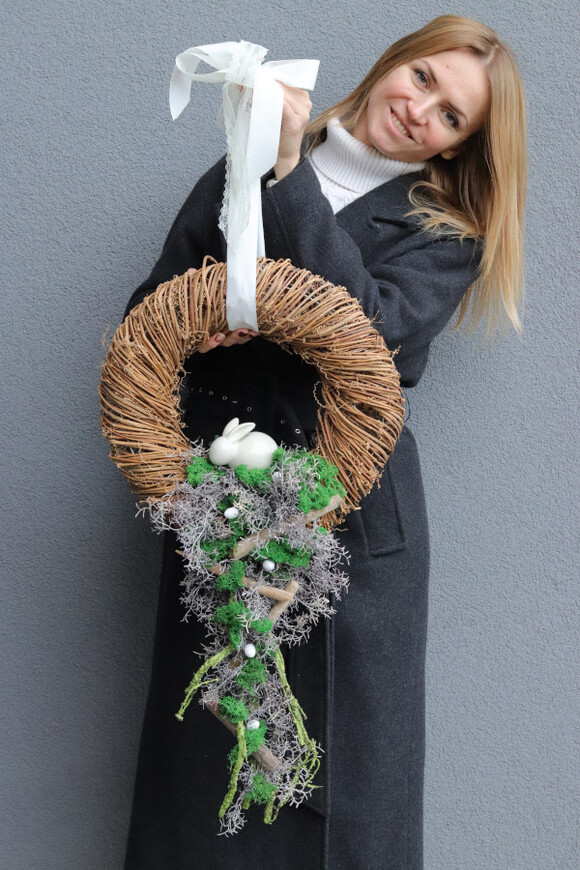 Zajęcza Łąka, wianek dekoracyjny z zajączkiem