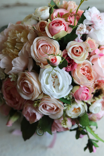 Heria Velvet, welurowy flowerbox z różowymi kwiatami, wys.38cm 