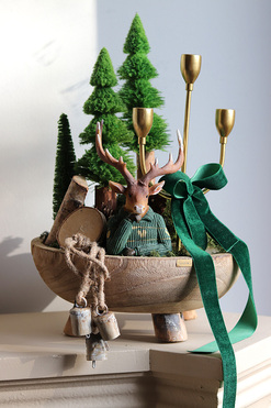 Fińskie Reny, świąteczny stroik na stół, wym.40x27cm