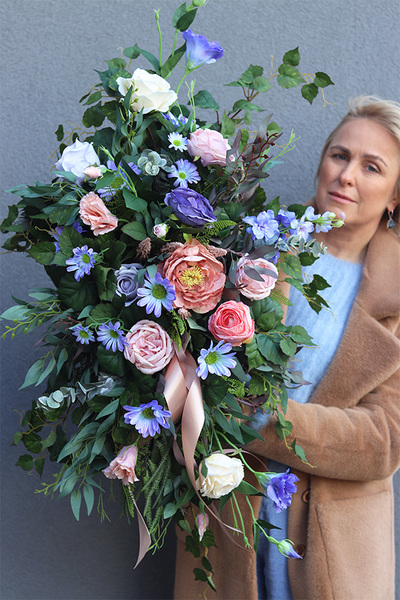 Herrera Volcan, wiązanka nagrobna