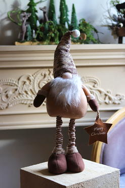 OD RĘKI Honey Christmas, figurka świąteczna skrzat z regulowanymi nogami, wys.60-50cm