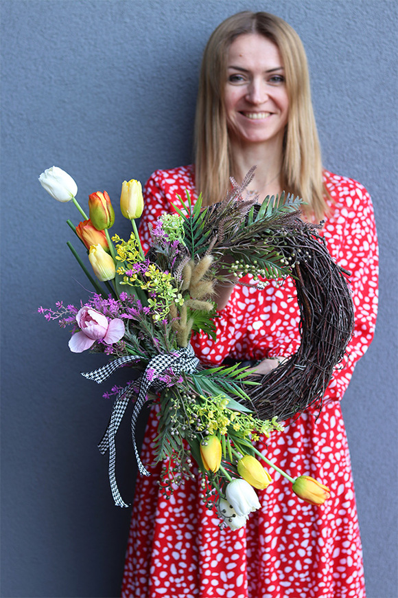 Tulipania Pepite, wiosenny wianek z tulipanami