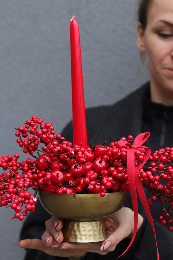 Red Irga Gold, świąteczny stroik z jagodami