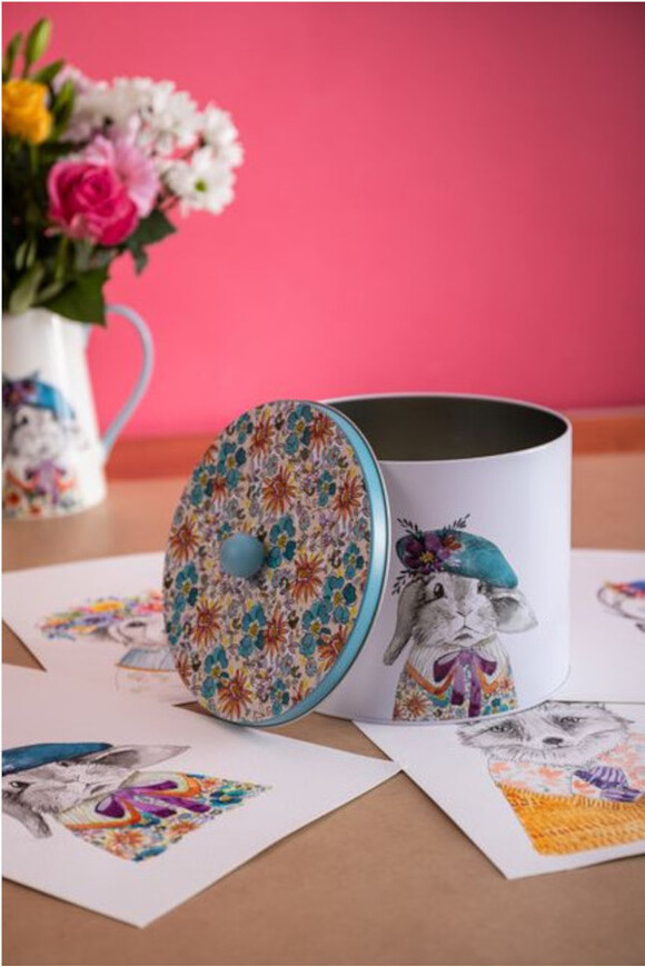 Aquarel Pets, puszka na ciastka z królikiem