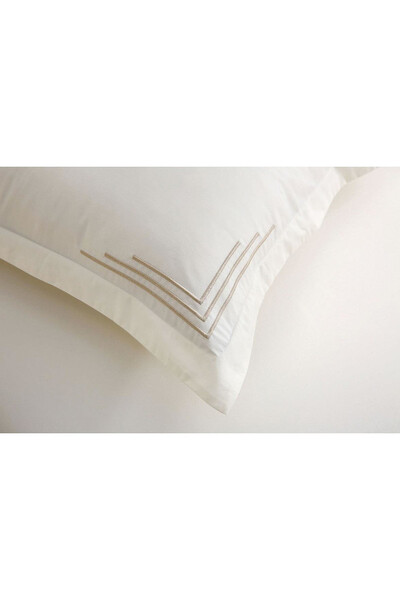 Luna Creme bawełniana pościel z haftem	