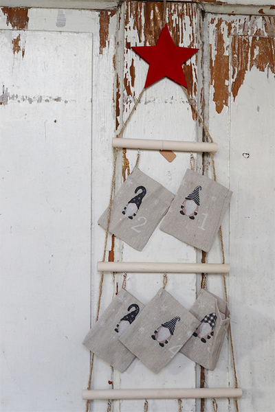 Rizdviani, kalendarz adwentowy z kieszonkami	