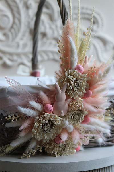 Pudrova Wielkanoc Big, dekorowany koszyczek wielkanocny