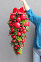 Karminowa Dekoria, girlanda świąteczna z bombkami