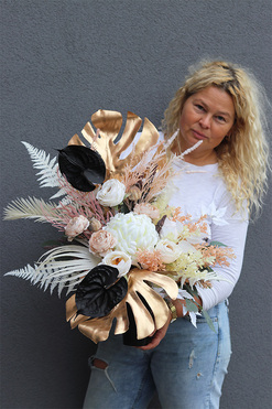 Premium Delight 2, nowoczesny bukiet nagrobny we wkładzie, dł.55cm