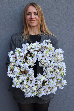 Białe Bzy, wiosenny wianek z bzem, śr.40cm 