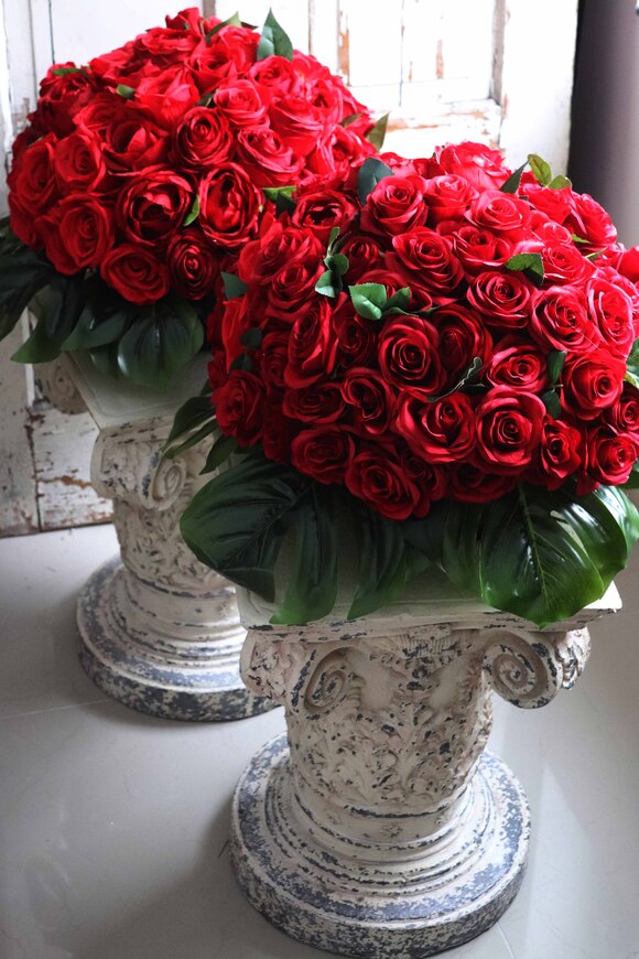 bogata dekoracja nagrobna, Czerwone Róże 2, wym.35x60cm  