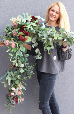 Jasmina, narożna girlanda ze sztucznych kwiatów, dł.120x85cm 