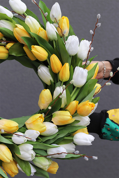 wiosenny wianek z tulipanów, Witaj Wiosno Tulipanowo