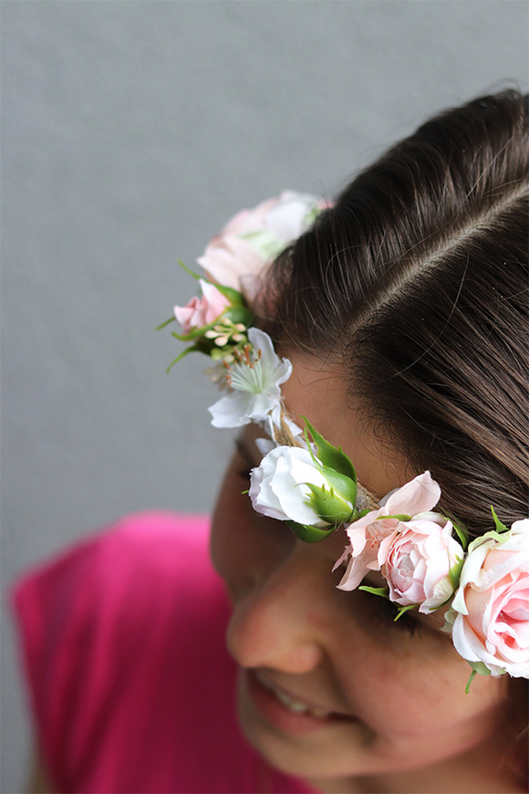 Morella Subtelle, wianek na głowę