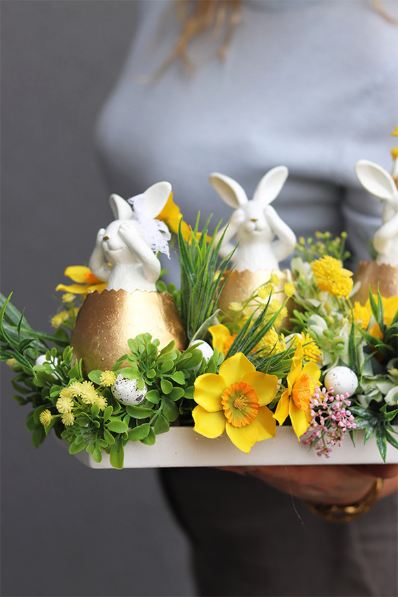 Zajączkowe Trio, stroik wielkanocny na tacy