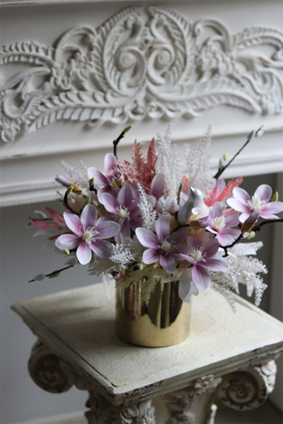 Magnoliowy Ogród, wiosenna kompozycja kwiatowa