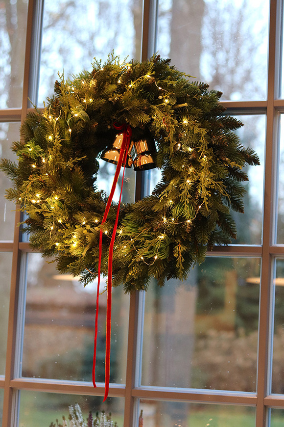 Royal Classic Bells, zimowy wianek z dzwonkami