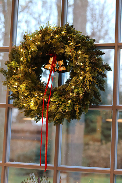 Royal Classic Bells, zimowy wianek z dzwonkami