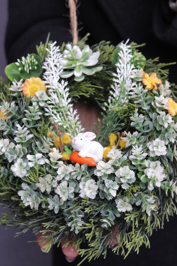 Mini Bunny, wianek dekoracyjny z zajączkiem