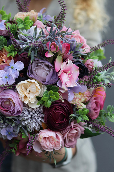 bogaty flowerbox z fioletowymi kwiatami, Gerrista, wym.29x26cm 