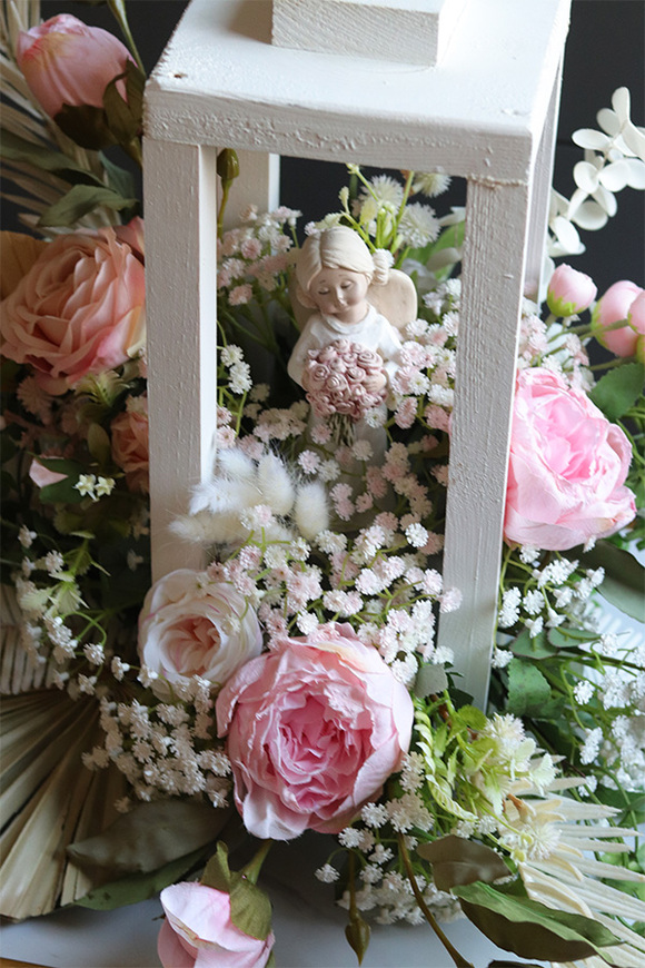 Angelo Garden Boho Wood, kompozycja nagrobna z aniołem i lampionem