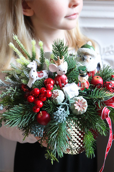 Kraina Dzieciństwa, magiczny stroik bożonarodzeniowy