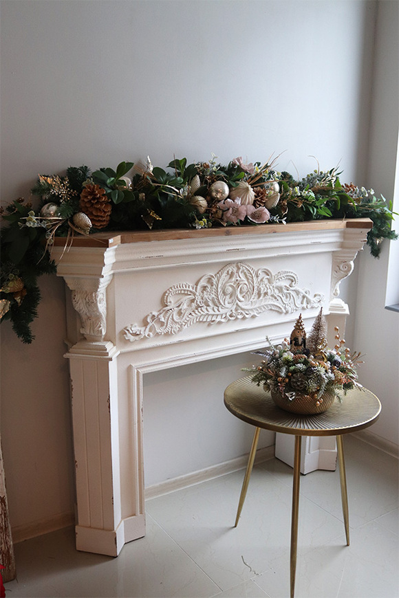 Olinea Christmas, świąteczna girlanda na kominek