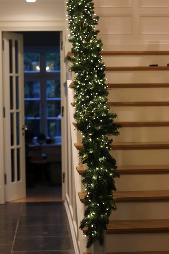 Royal Classic Green, zimowa girlanda dekoracyjna