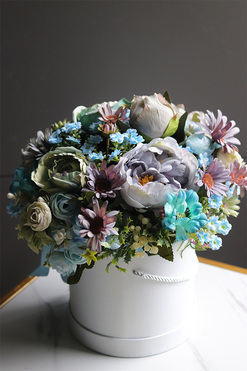 Blue Marine Ocean, flowerbox z niebieskimi kwiatami, wys.30cm 