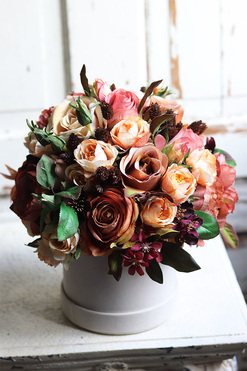 Kawowy, welurowy flowerbox, wym.29x24cm 