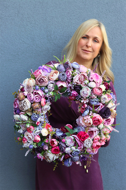 Jesienna Mantra, różowy wianek na drzwi, śr.50cm 