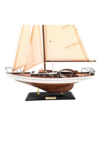 Pacific, model figurka jachtu