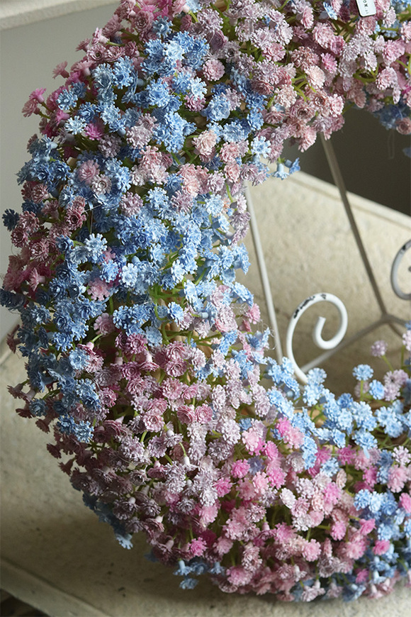 Balletina Blue, delikatny kwiatowy wianek na drzwi