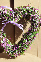 Violet Pond, wianek na drzwi