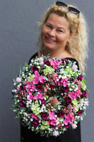 Ullina, różowy wianek z jagodami