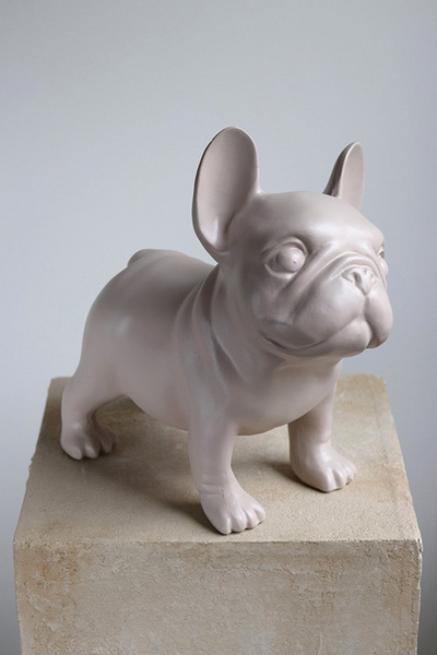 Dog in the Fog, figurka pies bulldog