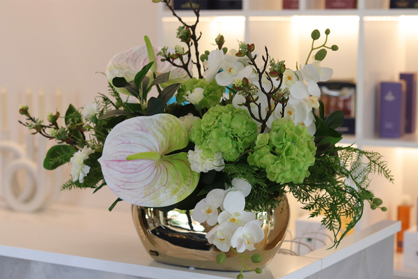 Crato Secret of Flowers, egzotyczna kompozycja kwiatowa