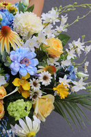 Letnie Ukojenie, nagrobna kompozycja w misie