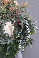 Green Winter, zimowy wianek z szyszkami