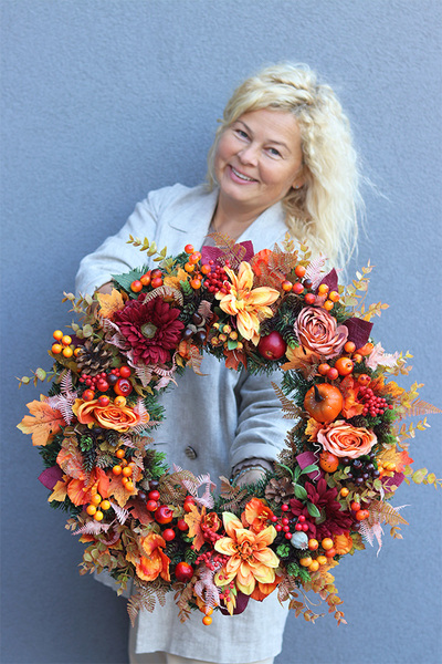 Fall Deco, jesienny wianek z pięknymi dodatkami
